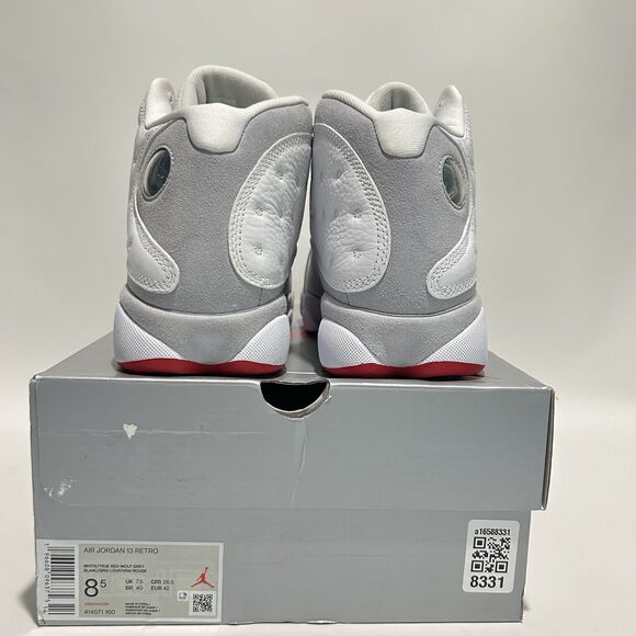 Athletic_Shoes